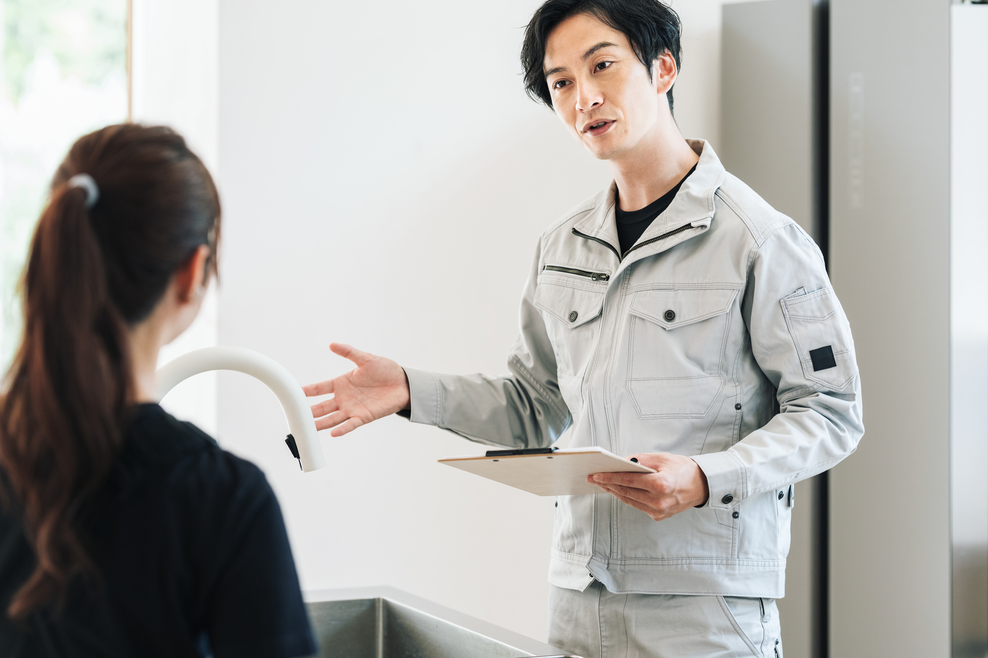 後悔しない水まわり工事！契約前に確認すべき5つの質問【水道職人：公式】