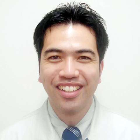 井領　主任