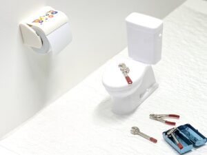 トイレの配管がつまった！対処法や注意すべきポイントを解説
