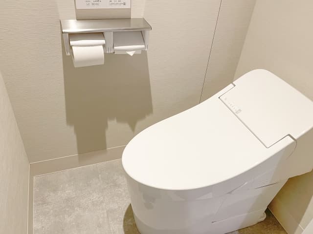トイレタンクの掃除方法とは？注意したいポイントも解説