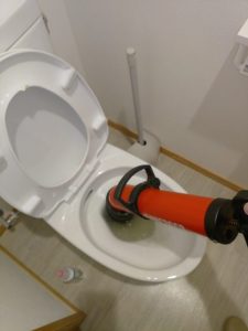 沖縄県那覇市古波藏にトイレのつまりでお伺いしました