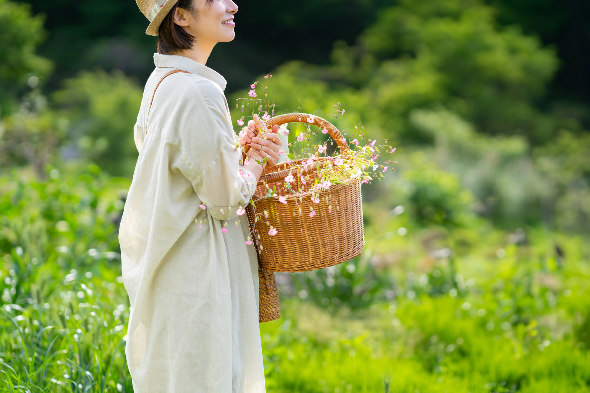 トイレのお花摘みとキジ撃ちの意味とは？由来や違いからトイレの重要性まで解説【水道職人：公式】