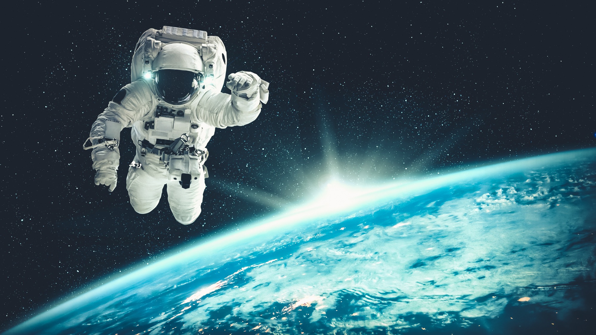 地上だけじゃないトイレ事情┃宇宙・空・海のトイレから学ぶ水まわりの重要性【水道職人：公式】